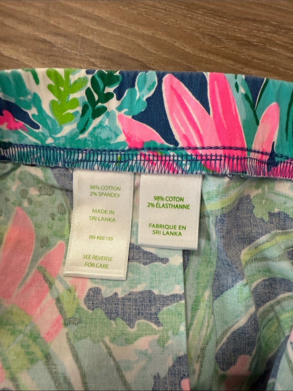 Lilly Pulitzer Tropical Floral Print Shorts NWOT - Picture 4 of 5
